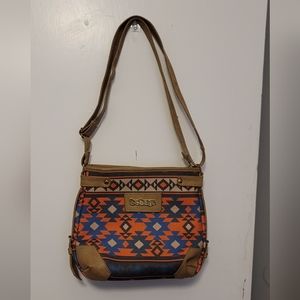•NWOT• Bebags Aztec Design